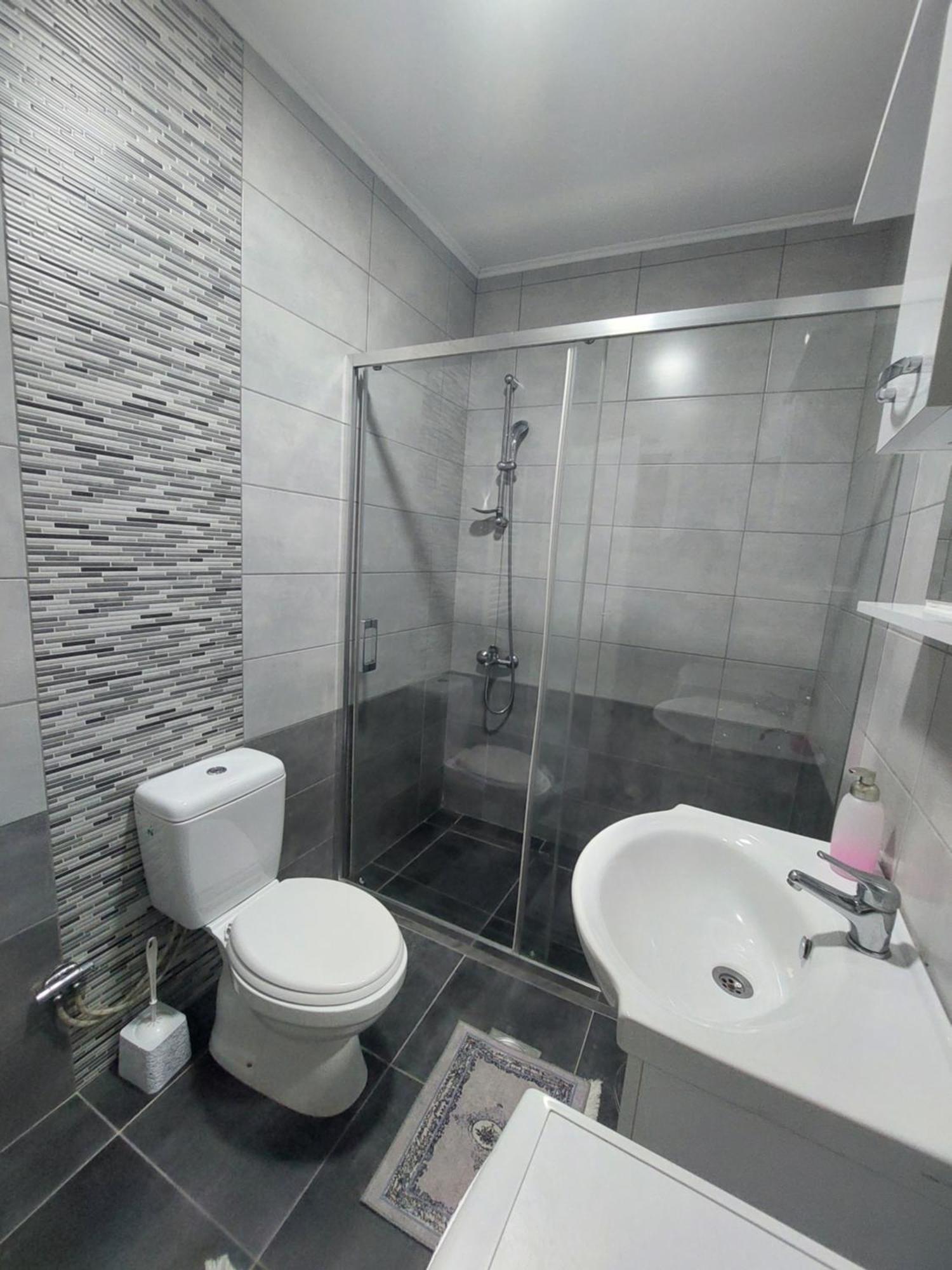 Private Apartments Prishtina Priştine Dış mekan fotoğraf