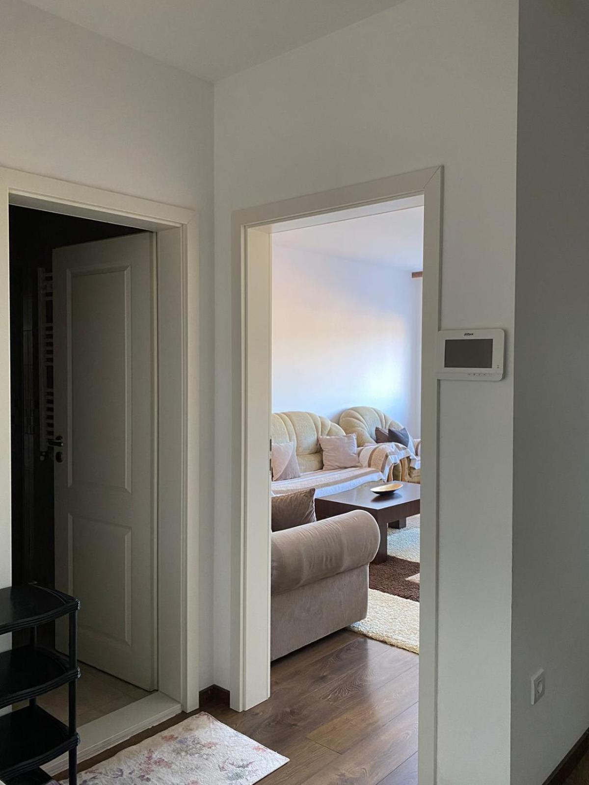 Private Apartments Prishtina Priştine Dış mekan fotoğraf